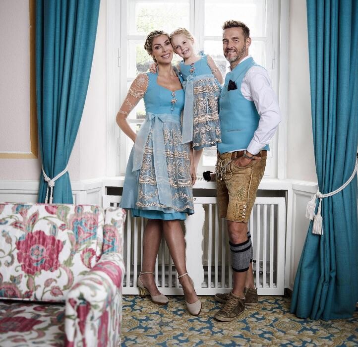 Bilder Astrid Söll Dirndl Couture