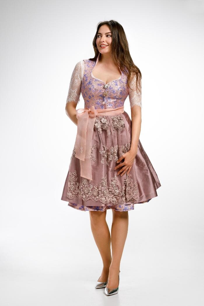 Bilder Astrid Söll Dirndl Couture