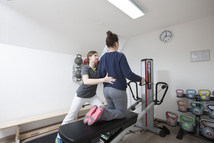 Bilder KPW Garbsen - Therapiezentrum für Krankengymnastik, Physiotherapie, Wassergymnastik