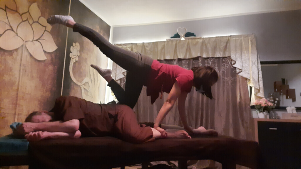 Bilder Sanjan Thai Wellness, Inhaberin Ratiros Sanjan