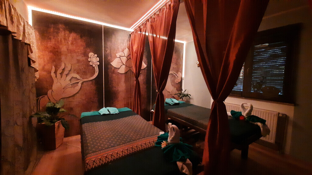 Bilder Sanjan Thai Wellness, Inhaberin Ratiros Sanjan