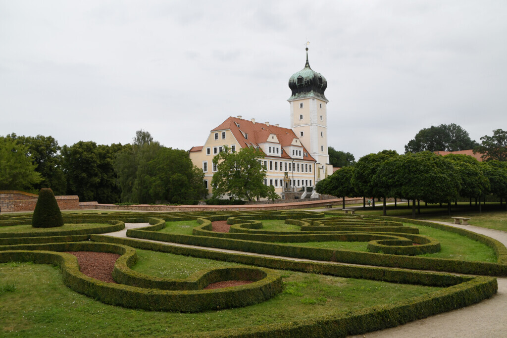 Bilder ETL Freund & Partner GmbH Steuerberatungsgesellschaft & Co. Delitzsch KG