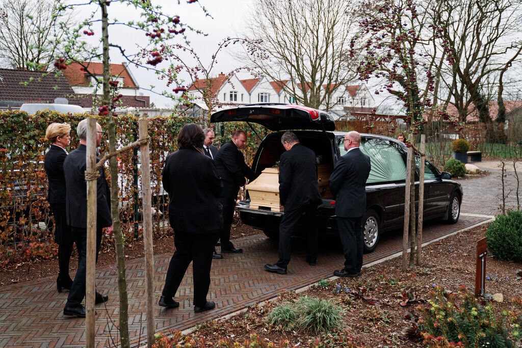 Bilder Bestattungs-Institut Wellborg GmbH