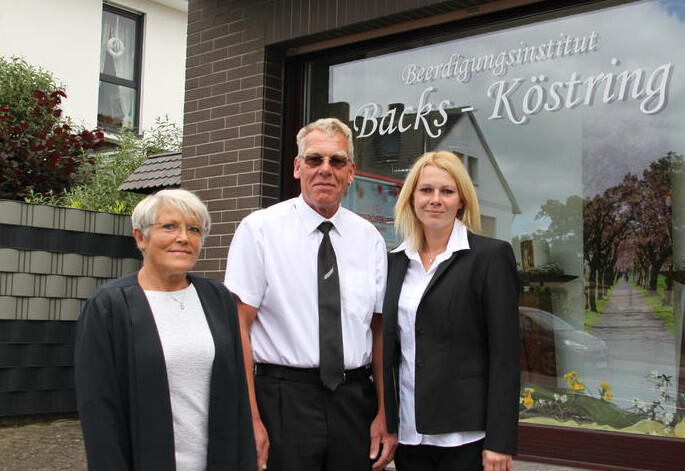 Bilder Beerdigungsinstitut Backs-Köstring