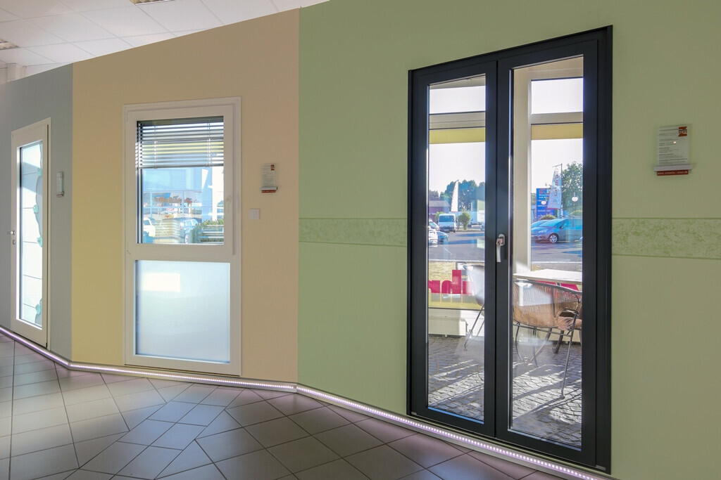 Bilder Zewe GmbH  exclusive Fenster, Haustüren und Markisen