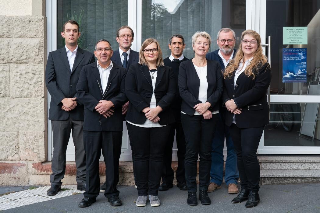 Bilder Pietät Im Prüfling GmbH