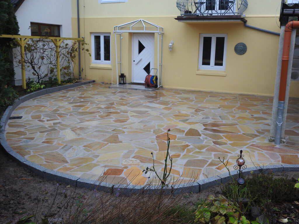 Bilder Das Pflasterteam für Hof und Garten