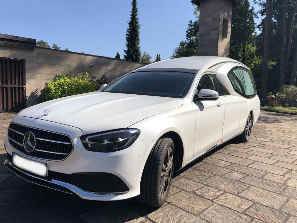 Bilder Bestattungen Joachim Männer GmbH & Co. KG