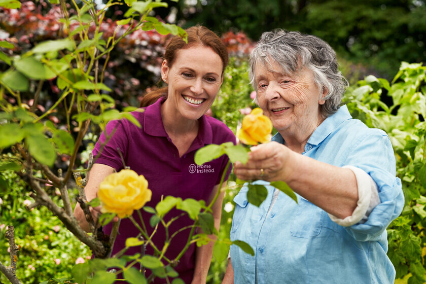 Bilder Home Instead - HISB Betreuungsdienst Halle
