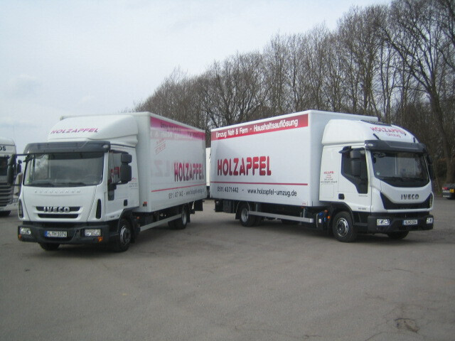 Bilder Holzapfel Umzüge