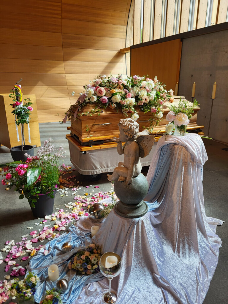 Bilder Abschied Bestattungen GmbH