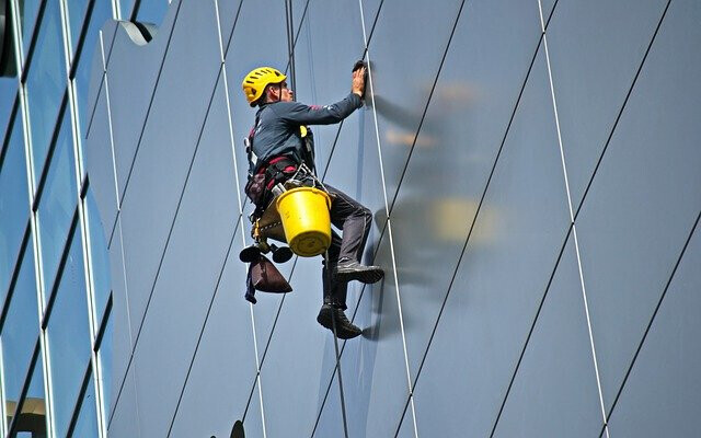 Bilder LRV Gebäudereinigung