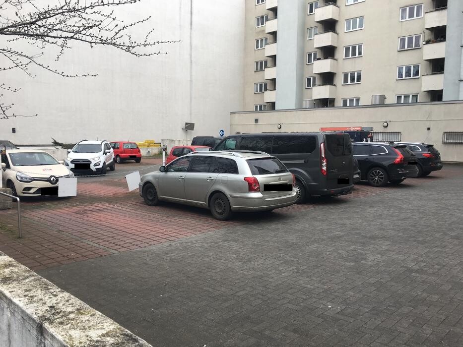 Bilder ampido Parkplatz