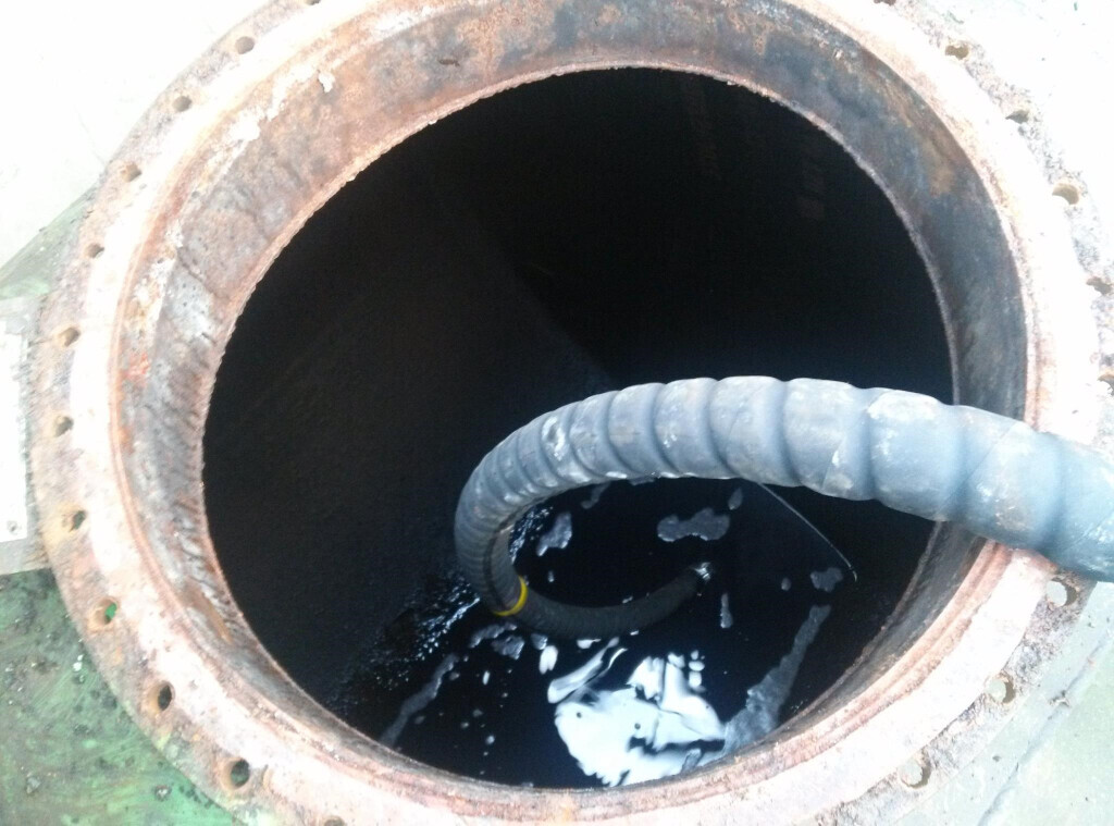 Bilder Öltankentsorgung-Öltankdemontage in NRW