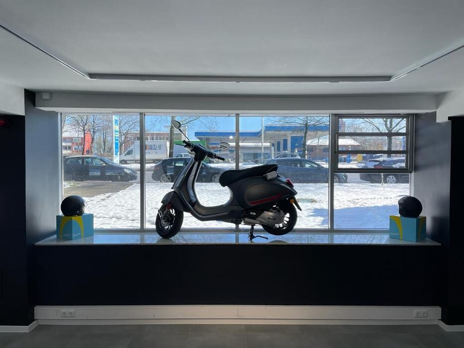 Bilder Rollerhaus König City Store