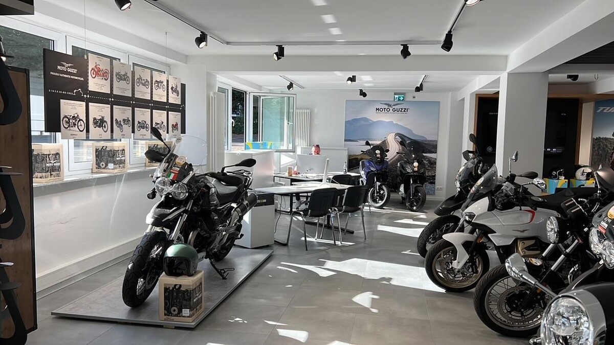 Bilder Rollerhaus König City Store