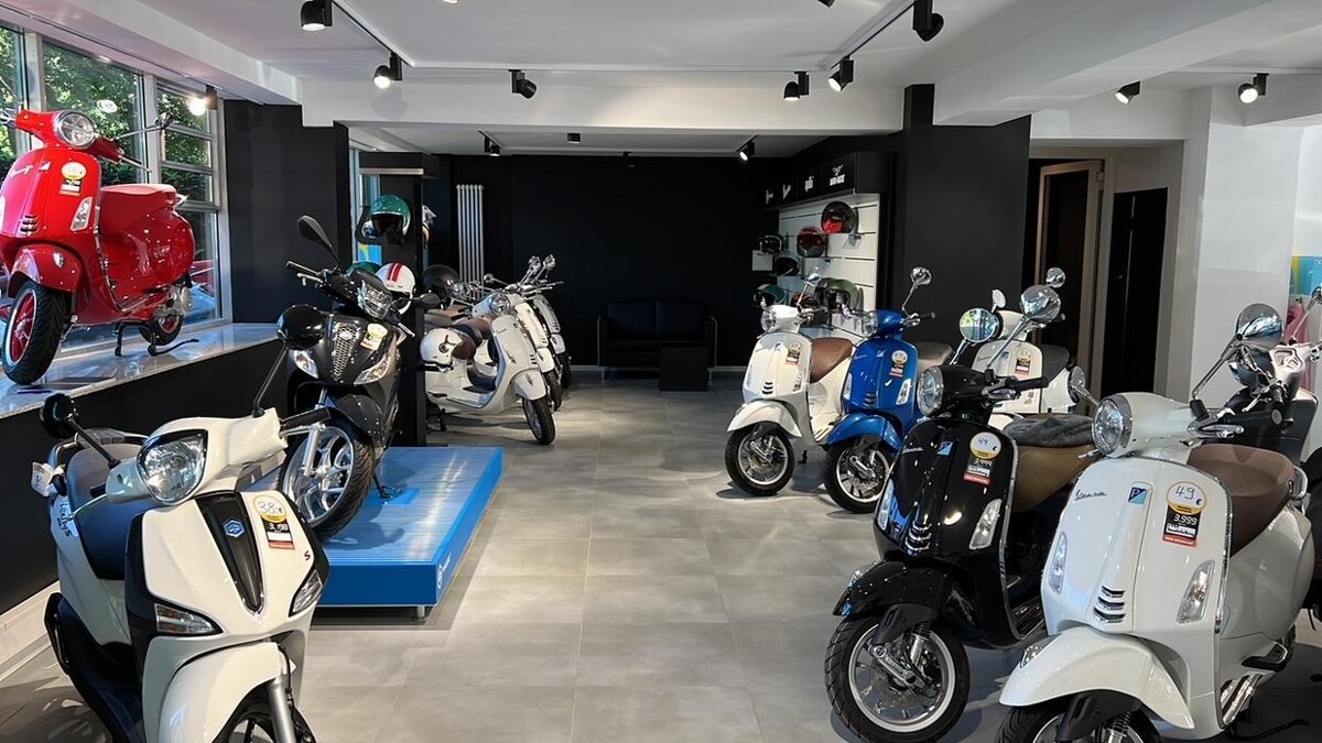 Bilder Rollerhaus König City Store