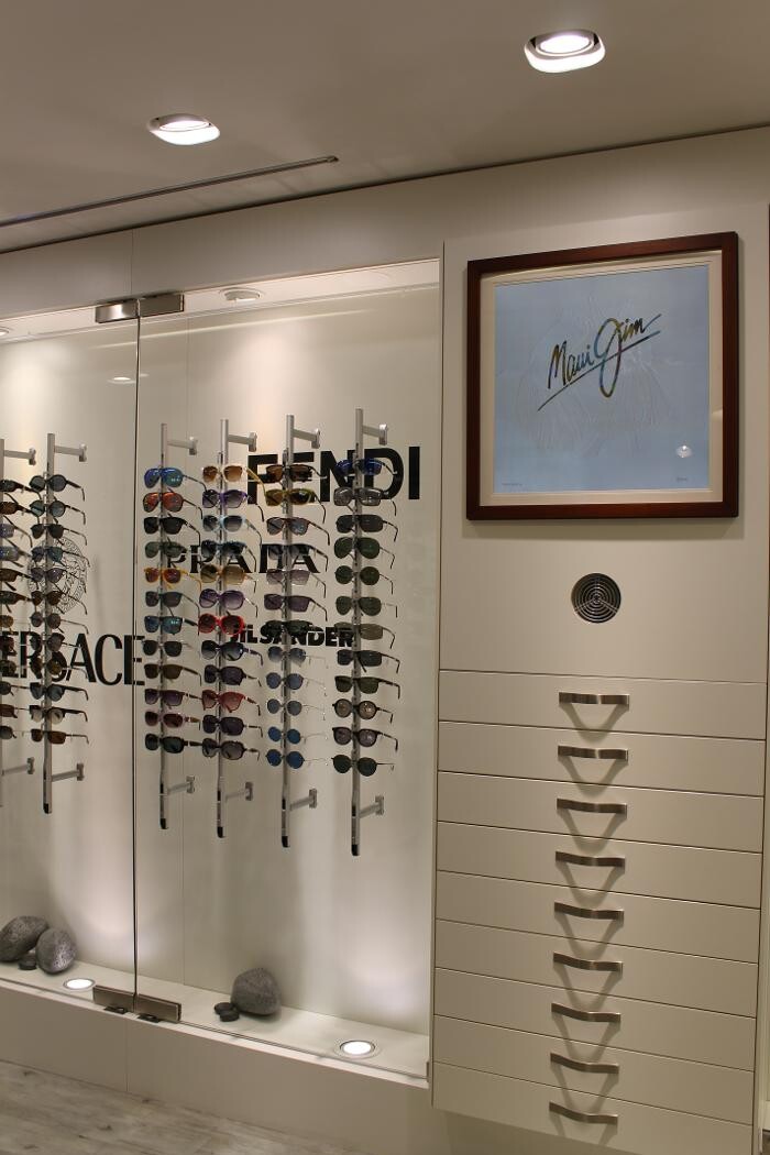 Bilder IGA OPTIC MUES & STERNEMANN