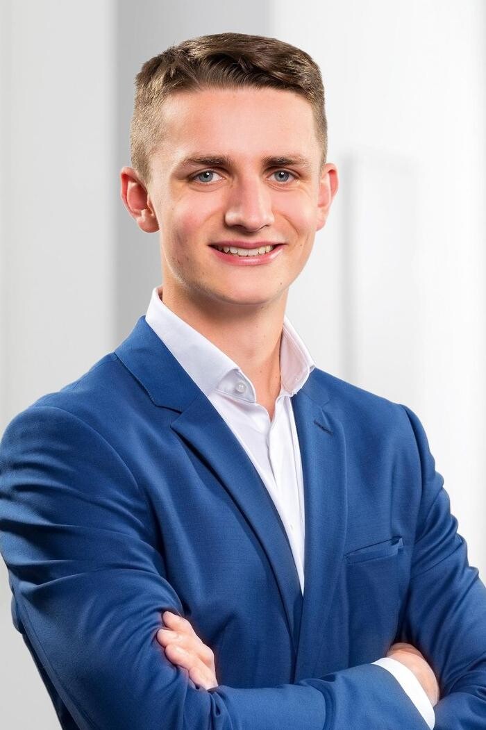Bilder ERGO Versicherung Matti Hollenbach