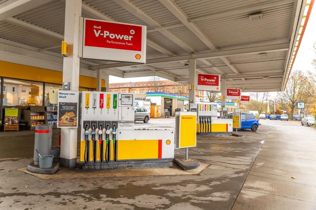 Bilder Shell Recharge Charging Station