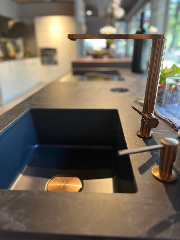 Bilder LIVING Küchen GmbH