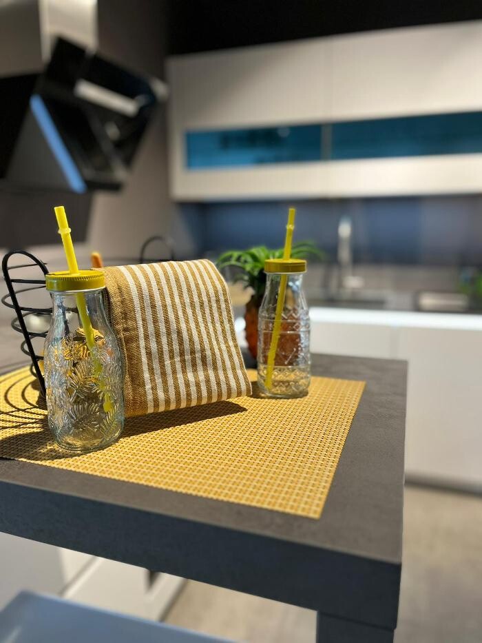 Bilder LIVING Küchen GmbH