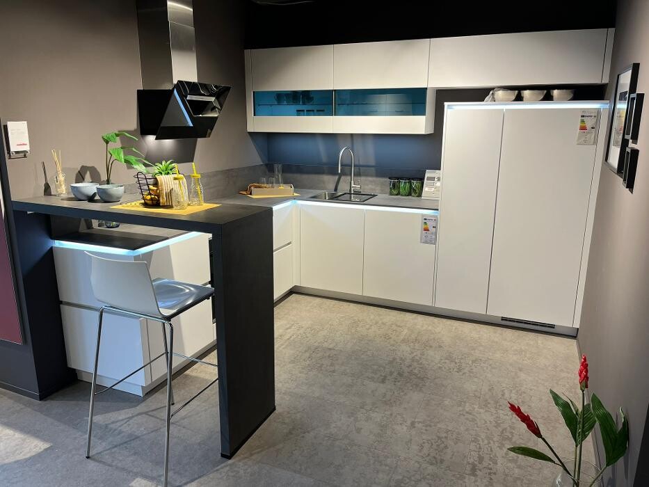 Bilder LIVING Küchen GmbH