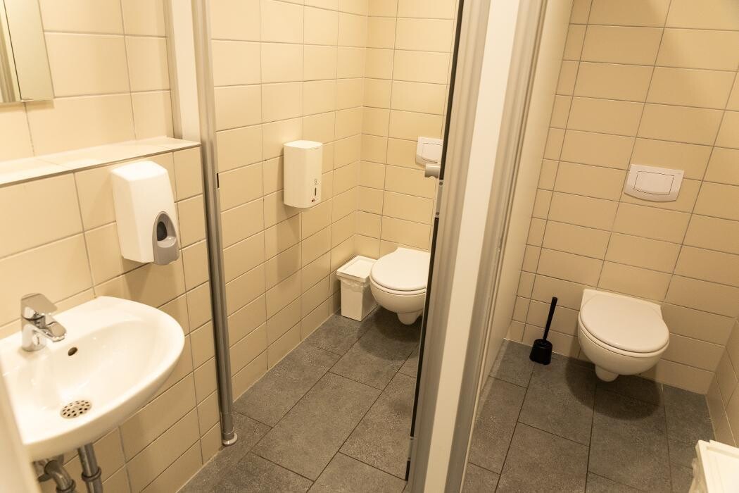 Bilder Shell Recharge Charging Station