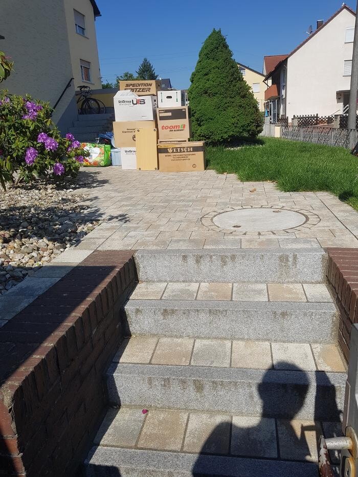 Bilder Lentu - Entrümpelung München