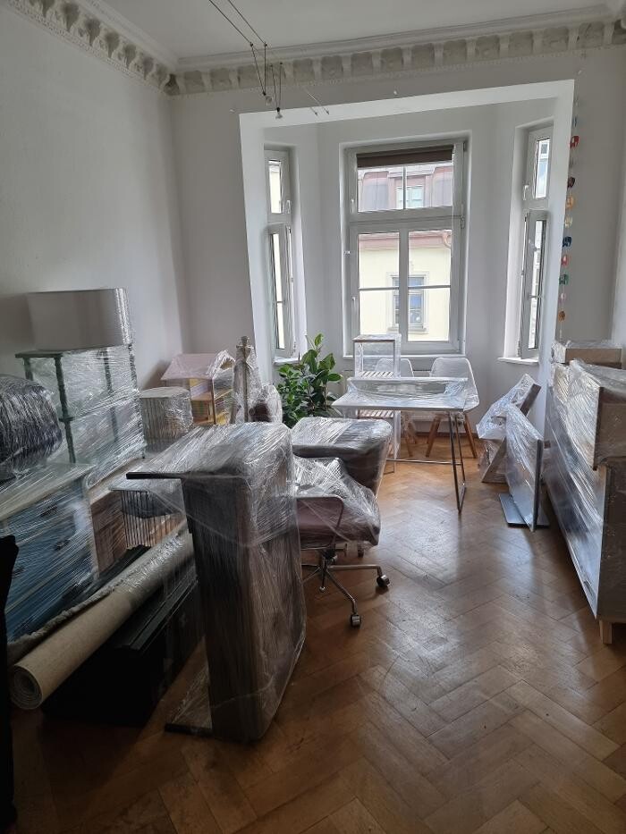 Bilder Lentu - Entrümpelung München