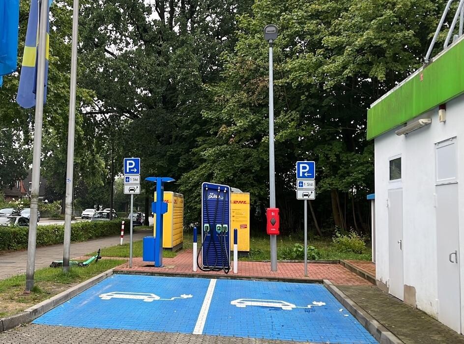 Bilder Aral pulse Ladestation