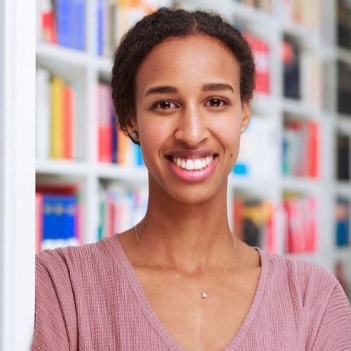 Bilder Abschira Kontny | Rechtsanwältin für Familienrecht und Migrationsrecht