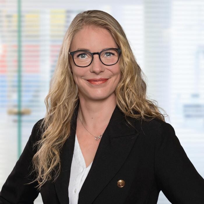 Bilder ERGO Versicherung Manuela Schifferens