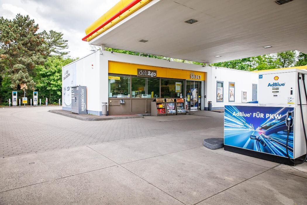 Bilder Shell Recharge Charging Station