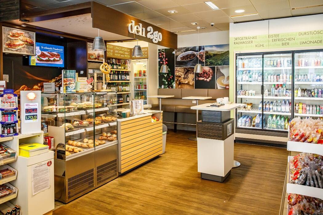 Bilder Shell Recharge Charging Station