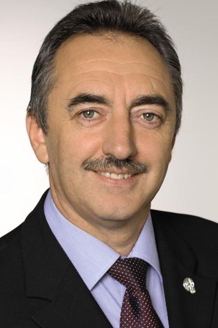 Bilder ERGO Versicherung Waldemar Popp