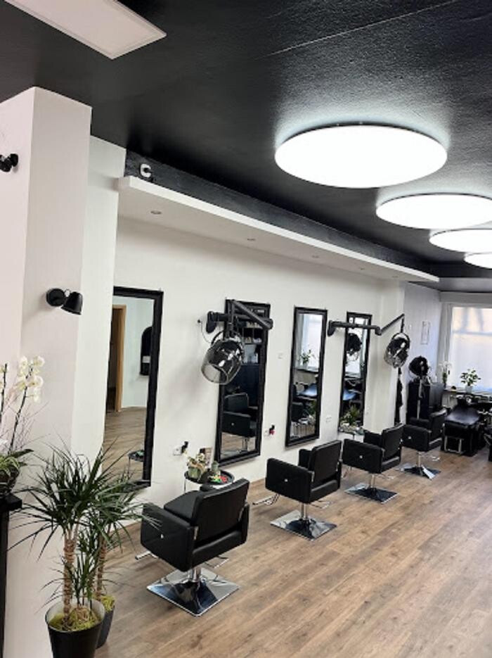 Bilder Hair & Beauty Devine Look