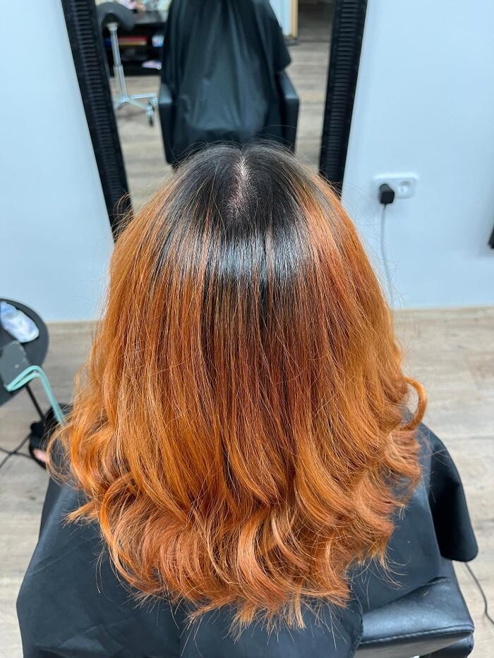 Bilder Hair & Beauty Devine Look