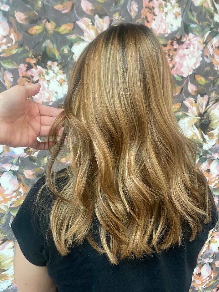 Bilder Hair & Beauty Devine Look