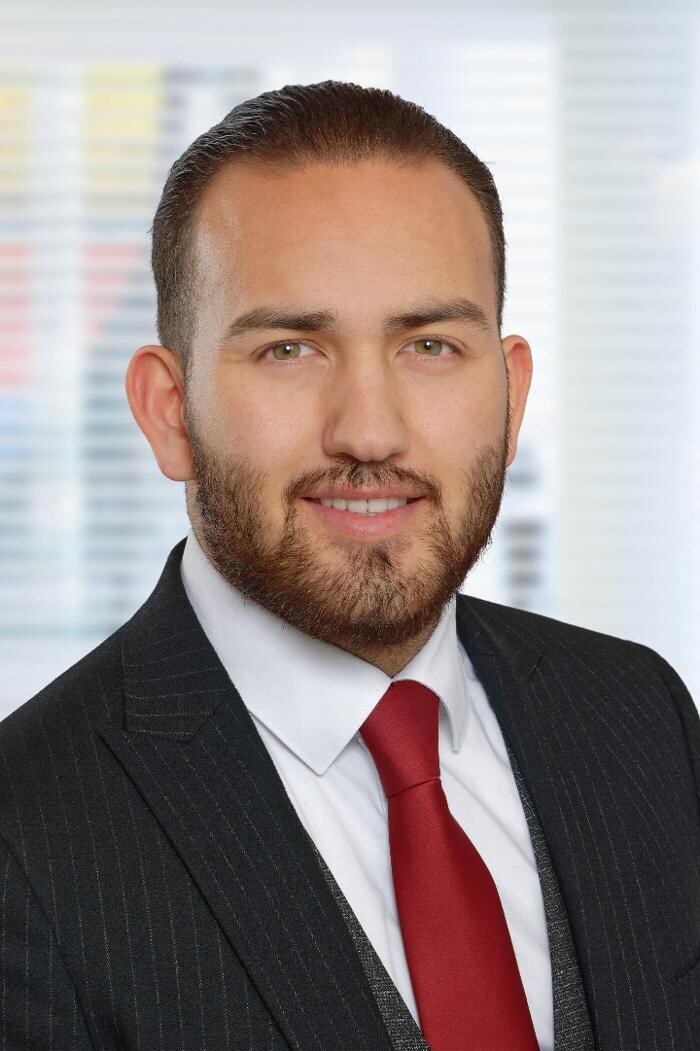 Bilder ERGO Versicherung Mikail Cengiz