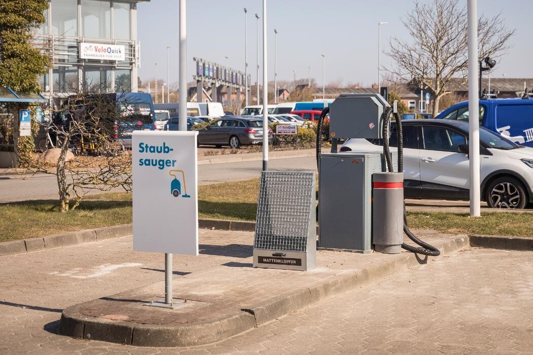Bilder Shell Recharge Charging Station
