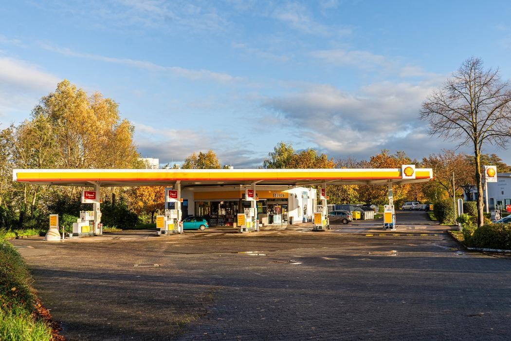 Bilder Shell Recharge Charging Station