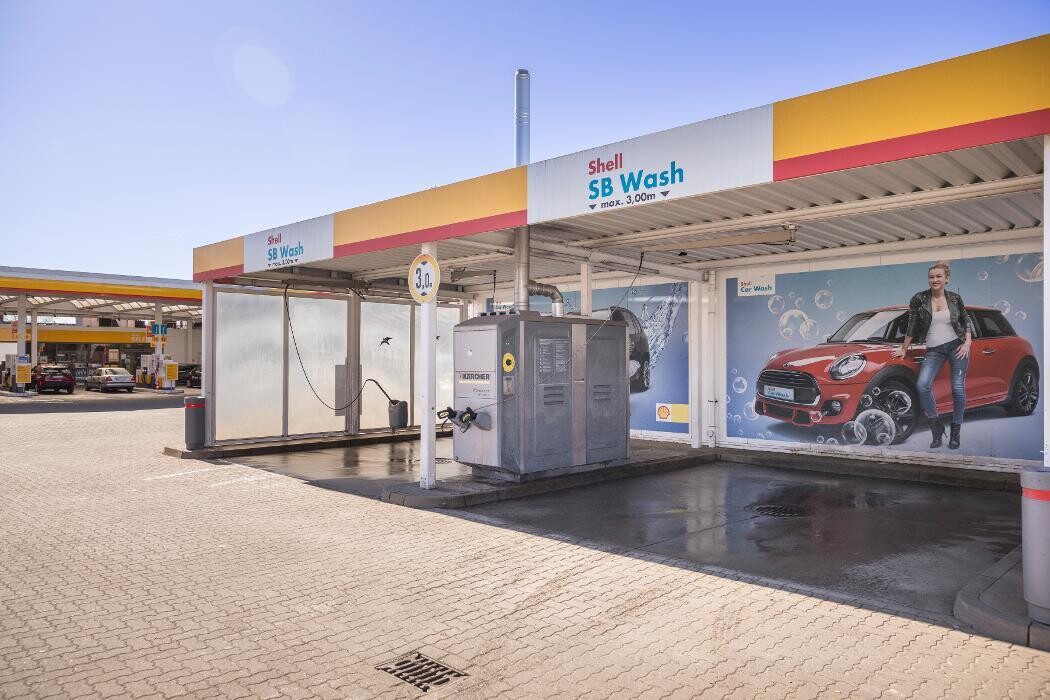 Bilder Shell Recharge Charging Station