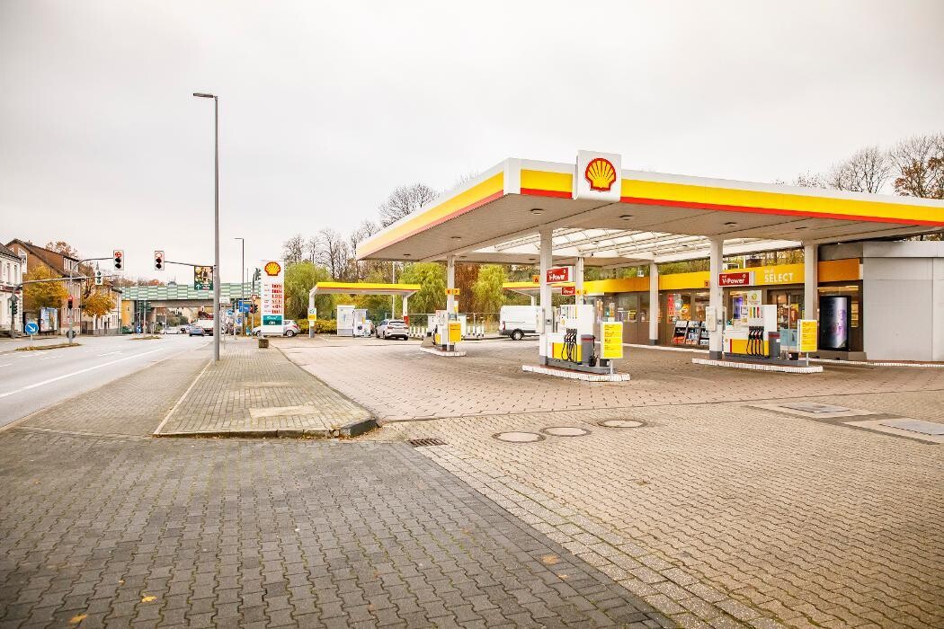 Bilder Shell Recharge Charging Station