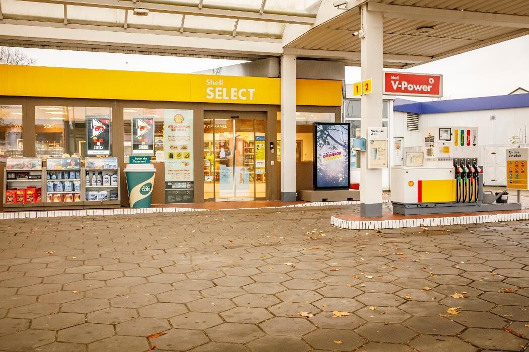 Bilder Shell Recharge Charging Station