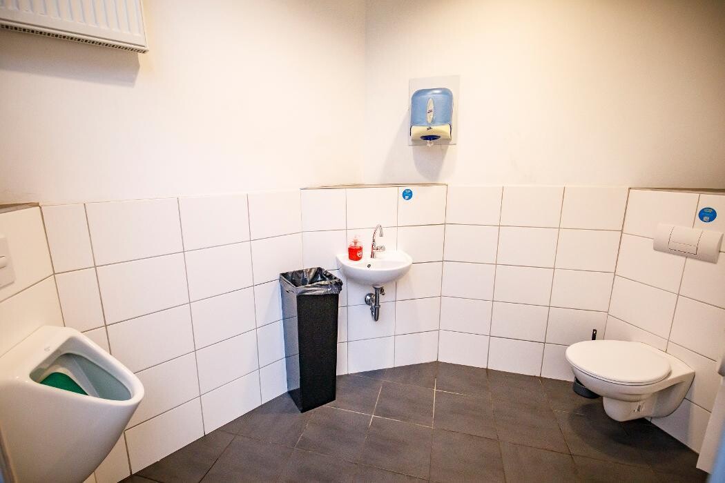 Bilder Shell Recharge Charging Station