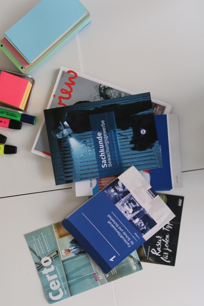 Bilder Institut f. Bildung und Sicherheit - Eberhard Hesse