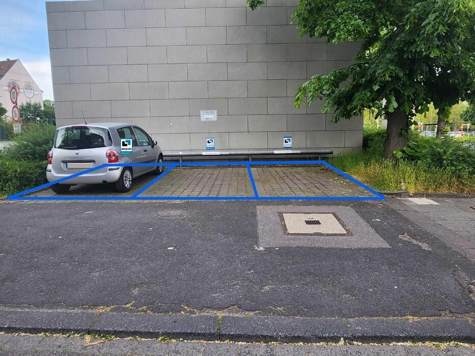 Bilder ampido Parkplatz