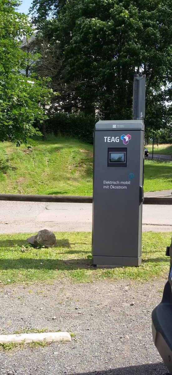 Bilder TEAG Mobil-Ladestation