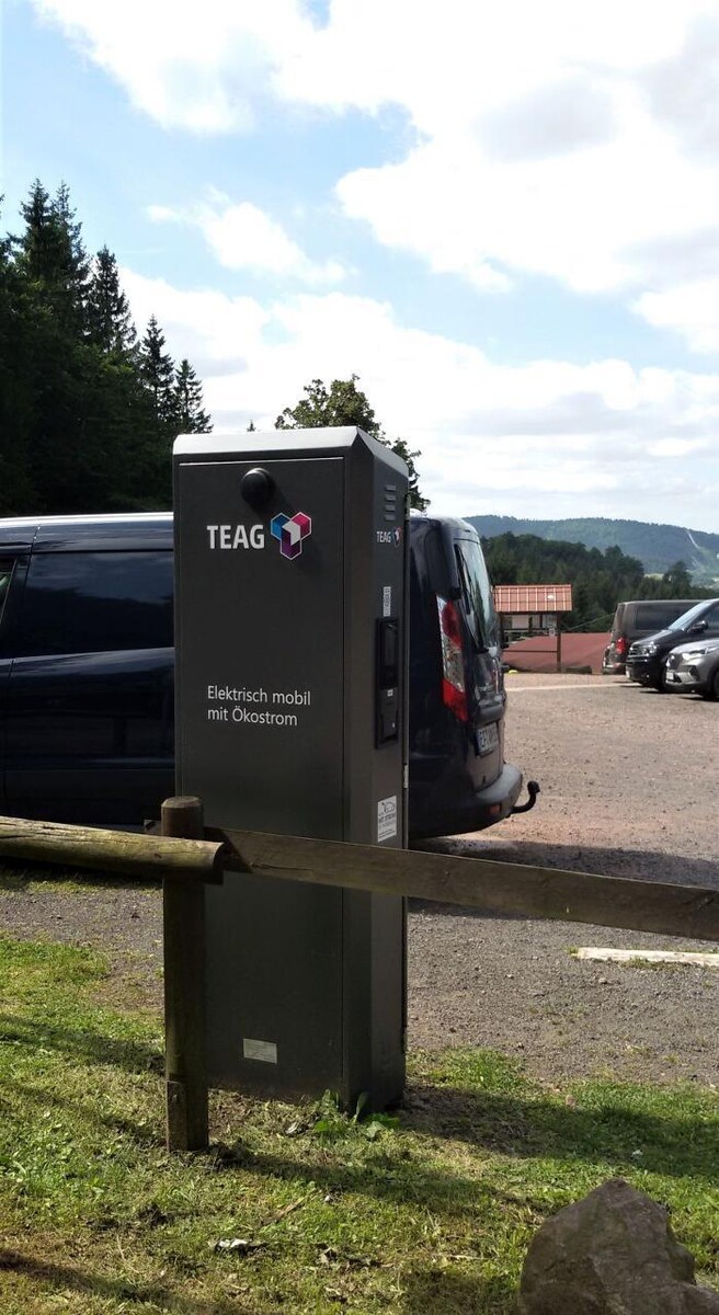 Bilder TEAG Mobil-Ladestation